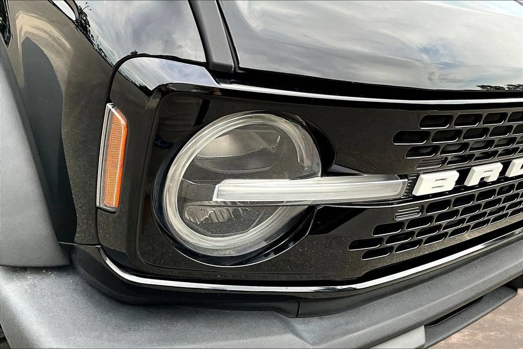 Certified 2022 Ford Bronco Wildtrak AWD/4WD image 33