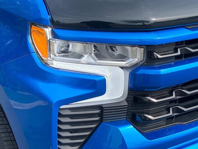 Used 2024 Chevrolet Silverado 1500 RST w/ Z71 Off-Road Package AWD/4WD image 4