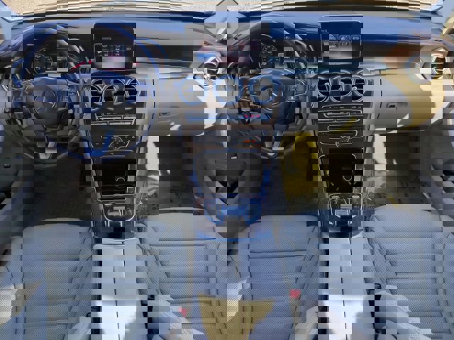 Used 2015 Mercedes-Benz C 300 4MATIC Sedan image 14