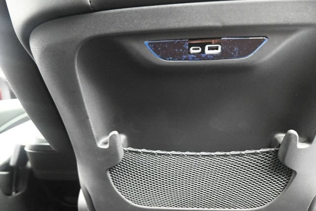 New 2027 Chrysler Pacifica Select AWD/4WD image 24