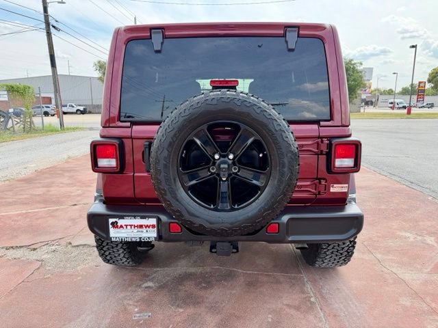 Used 2021 Jeep Wrangler Unlimited Sahara AWD/4WD image 6
