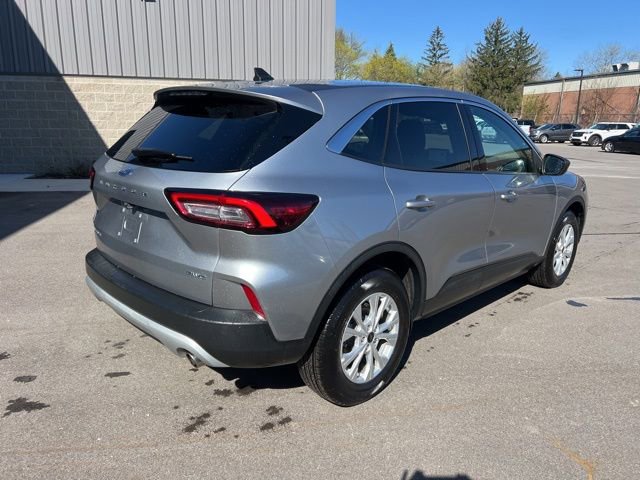 Used 2023 Ford Escape Active AWD/4WD image 5