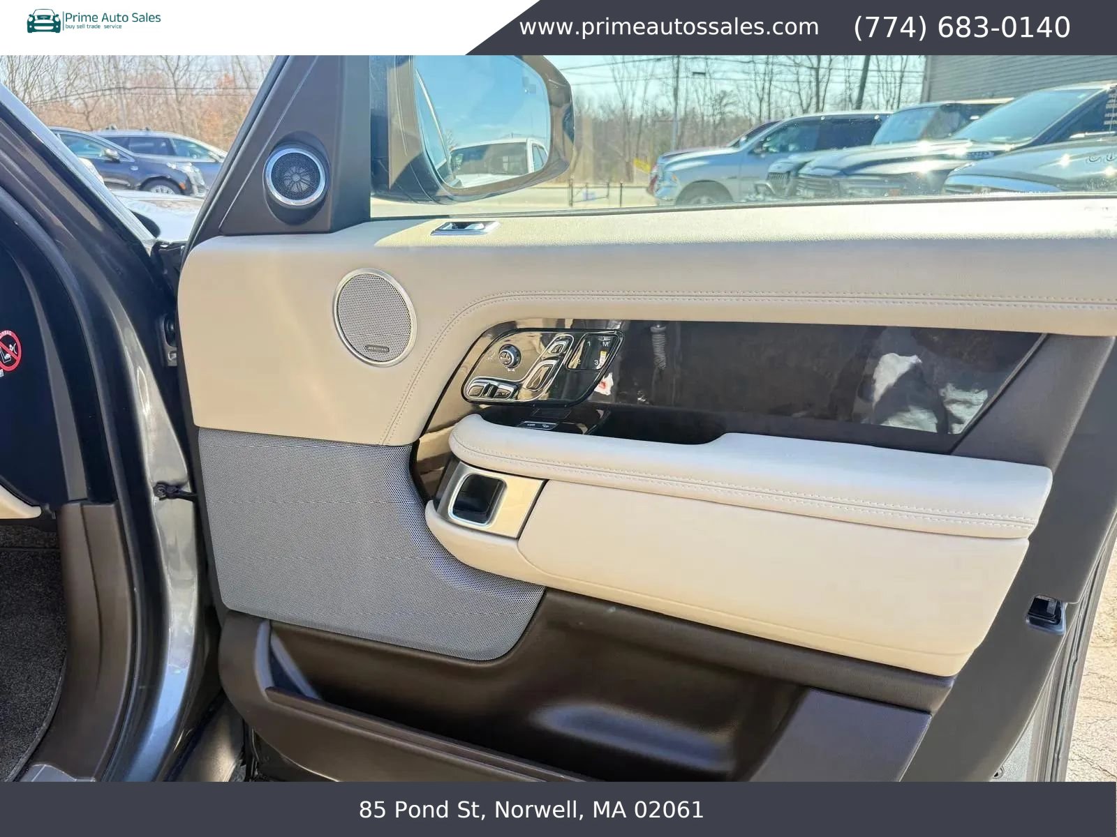 Used 2018 Land Rover Range Rover Supercharged AWD/4WD image 32