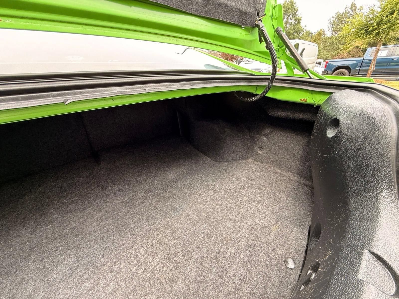 Used 2013 Ford Mustang Coupe RWD image 12