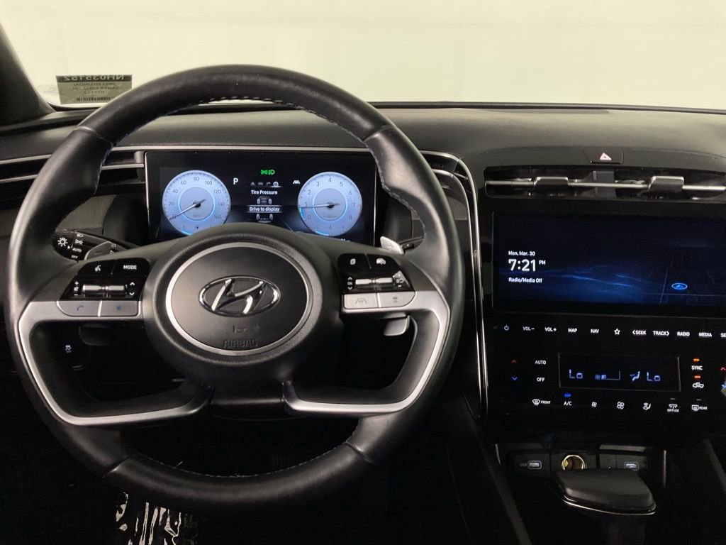 Used 2022 Hyundai Santa Cruz Limited AWD/4WD image 17