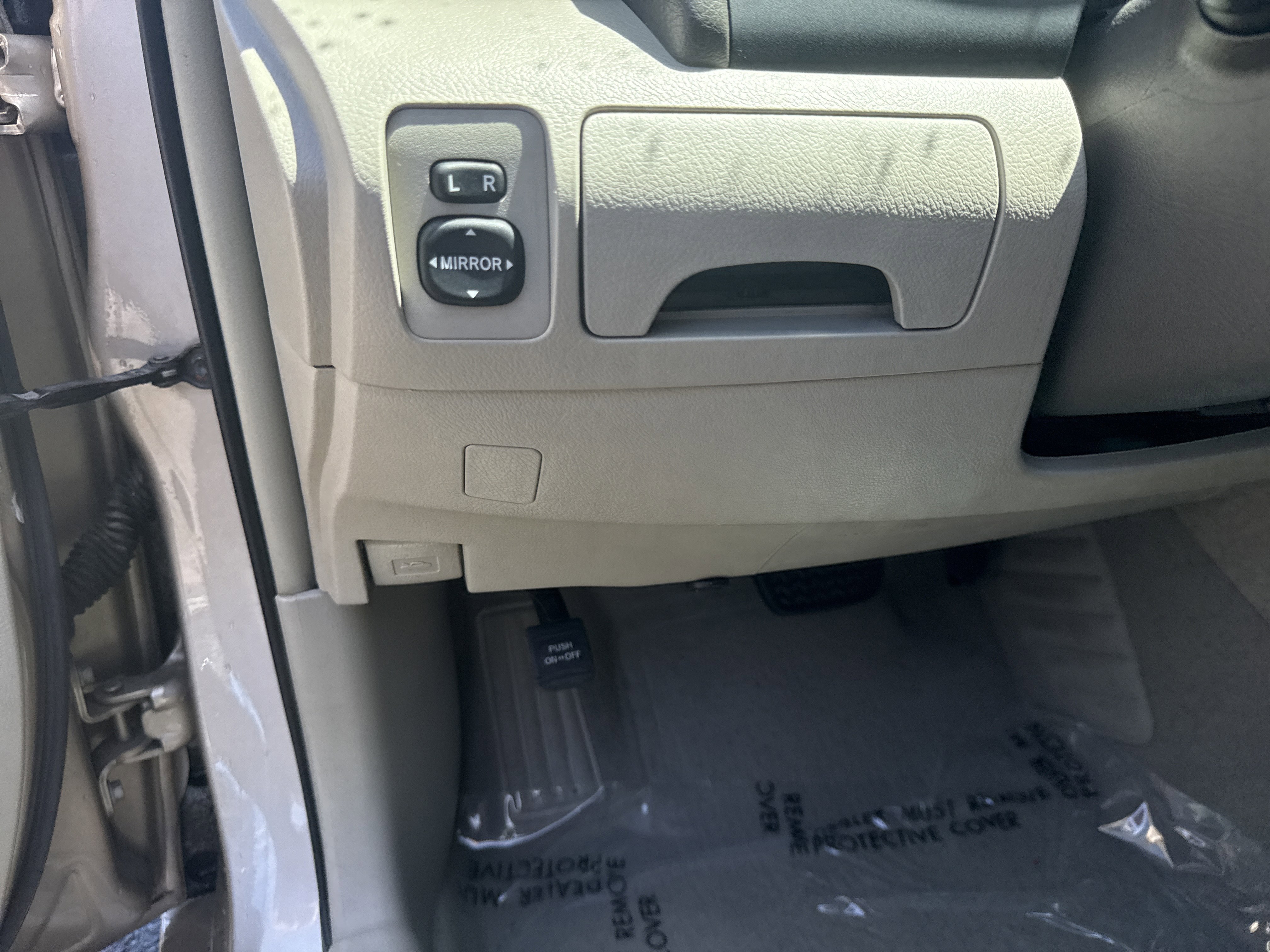 Used 2007 Toyota Camry CE FWD image 17