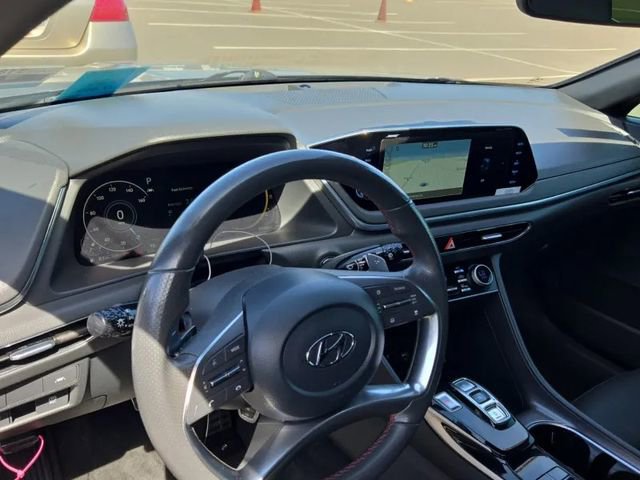 Used 2023 Hyundai Sonata SEL Plus FWD image 2