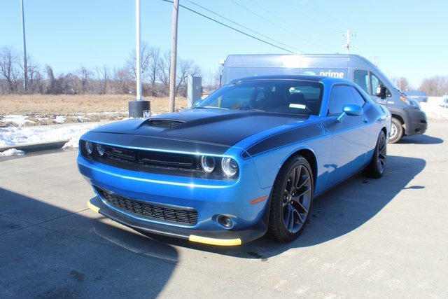 Used 2023 Dodge Challenger R/T w/ T/A Package image 1
