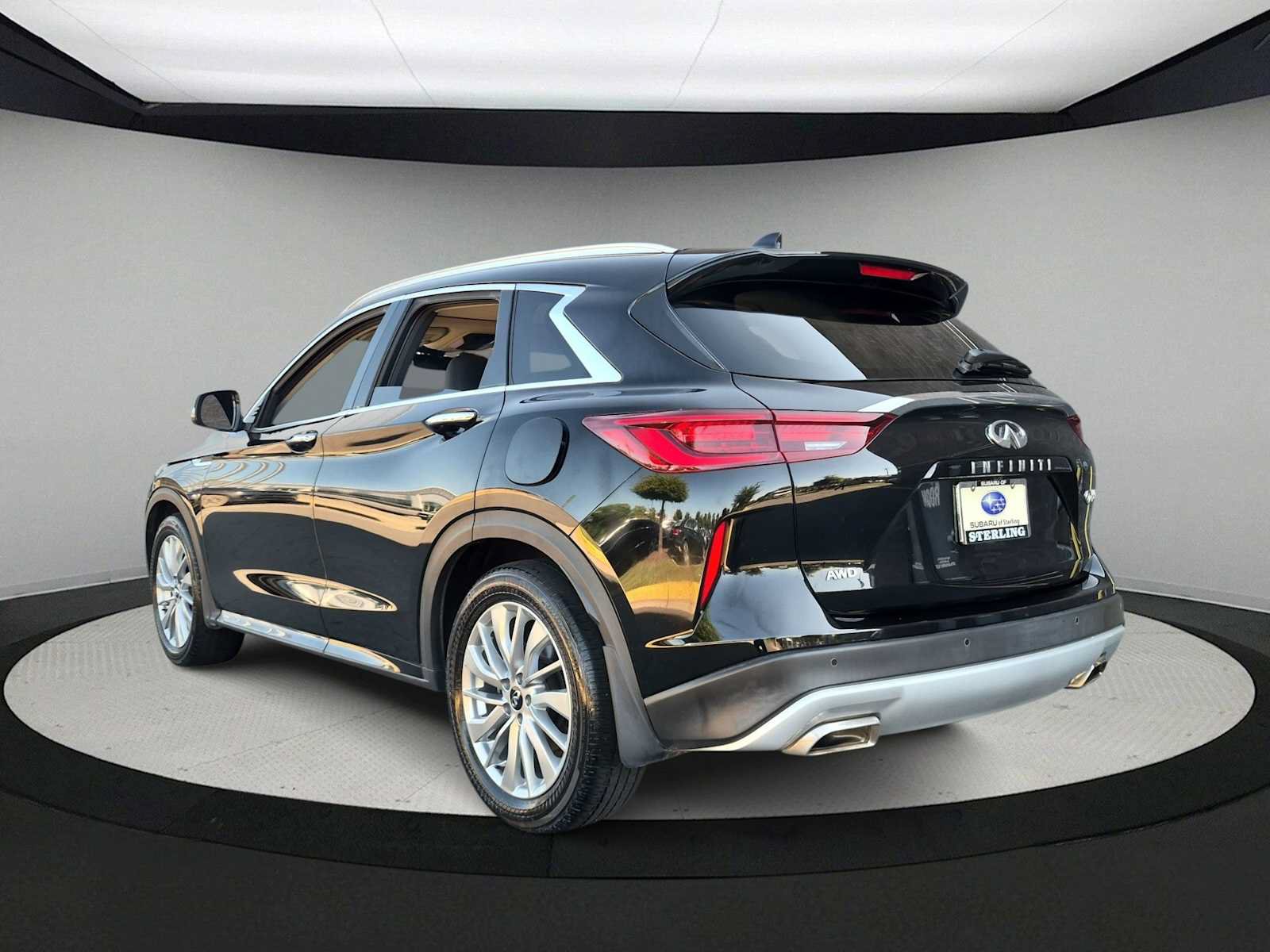 Used 2023 INFINITI QX50 Luxe AWD/4WD image 6