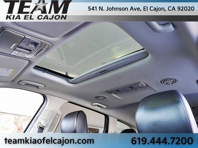 Certified 2022 Kia Telluride S image 16