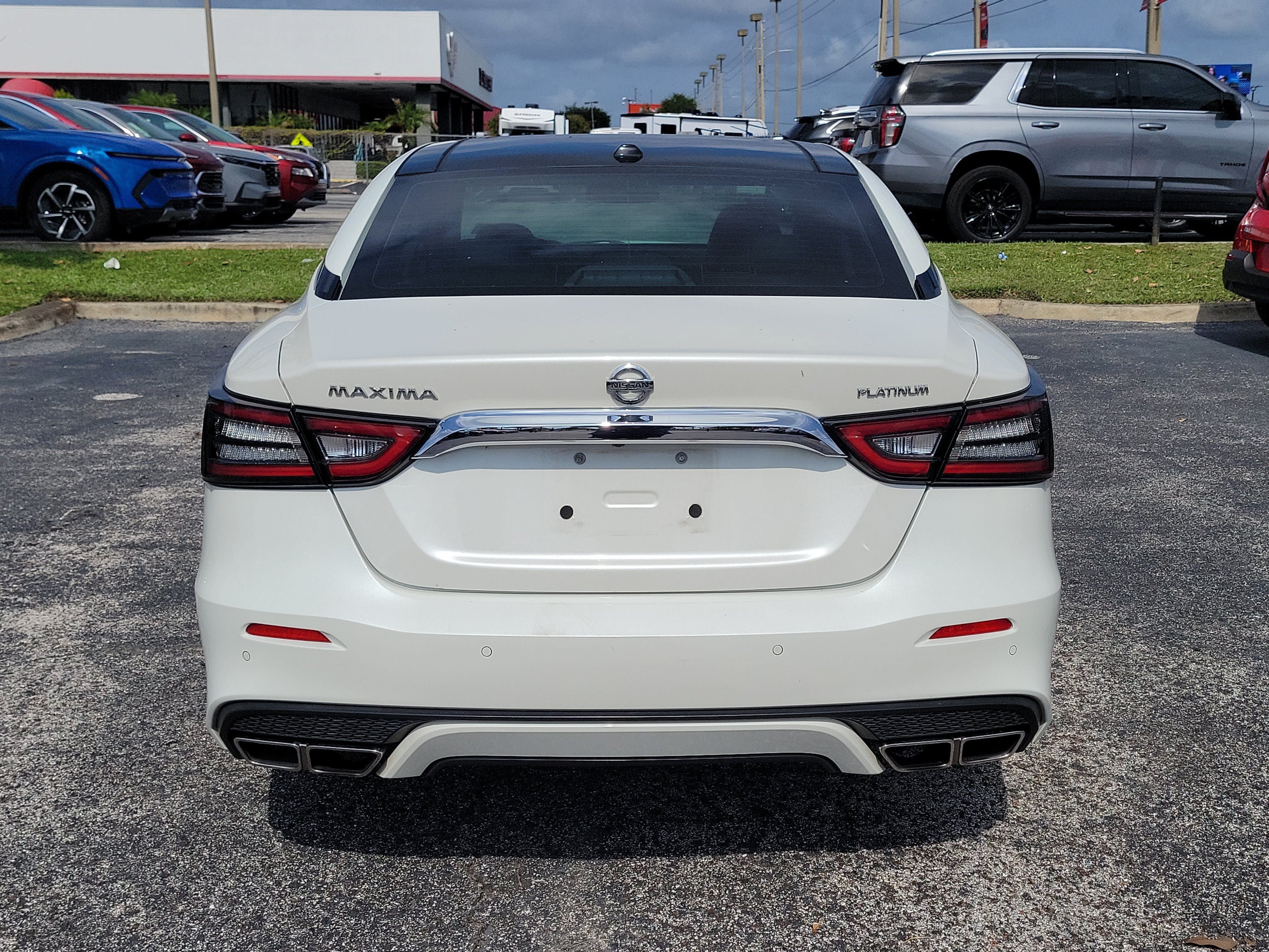Used 2020 Nissan Maxima Platinum w/ Sport Mat Group FWD image 5