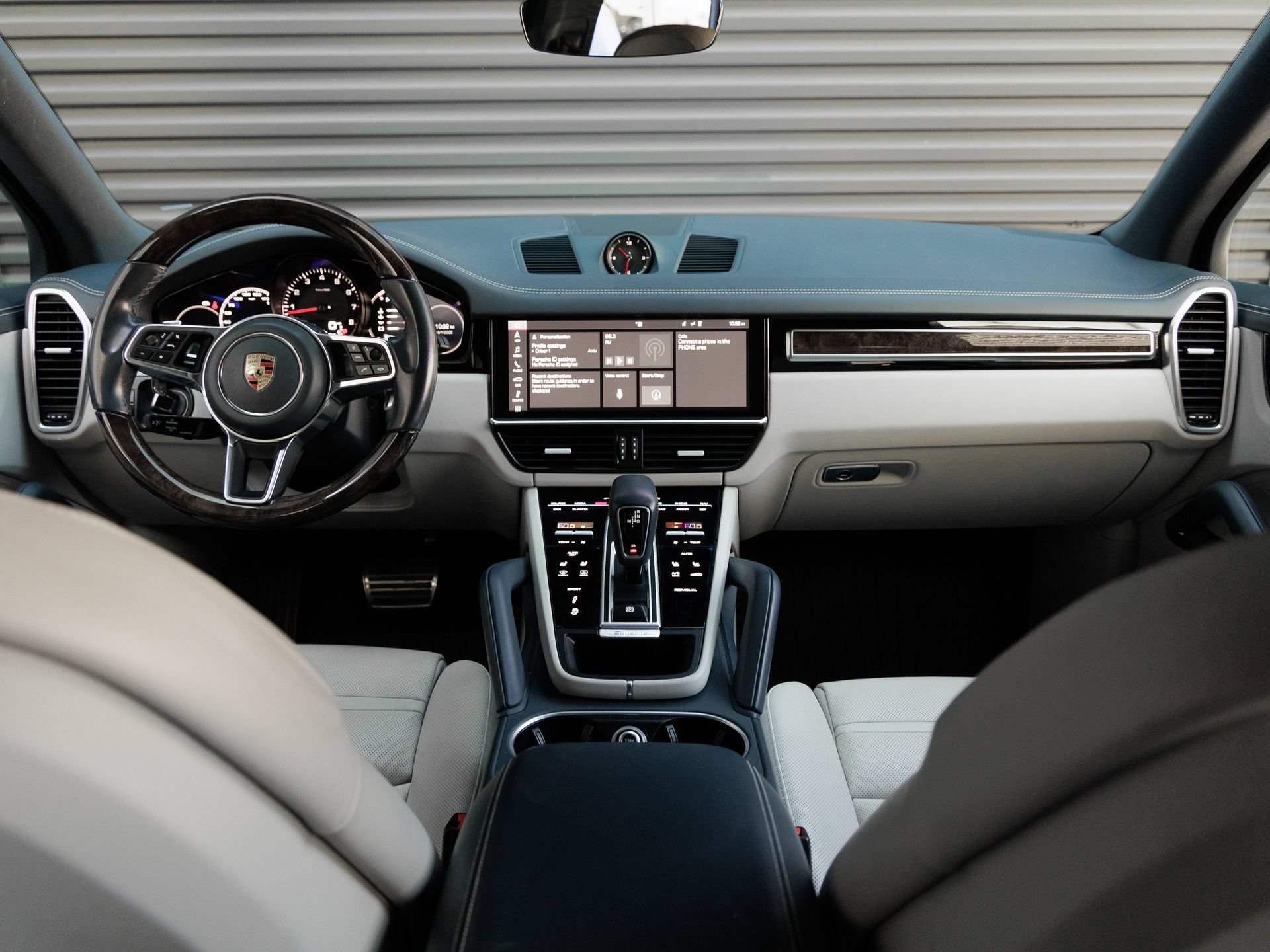 Certified 2019 Porsche Cayenne S AWD/4WD image 15