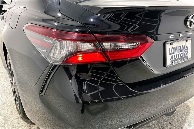 Used 2024 Toyota Camry SE image 40