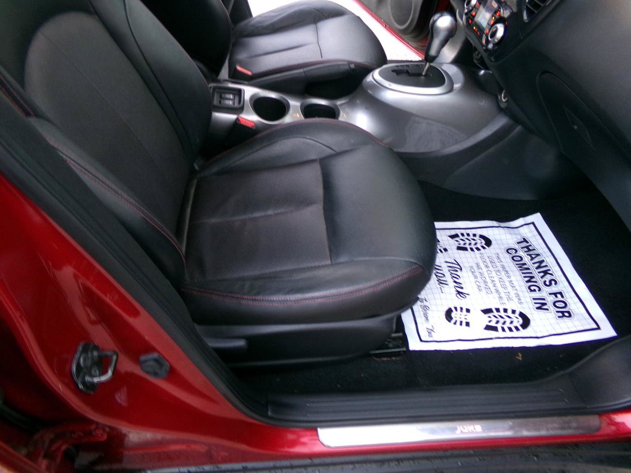 Used 2012 Nissan Juke SL AWD/4WD image 23