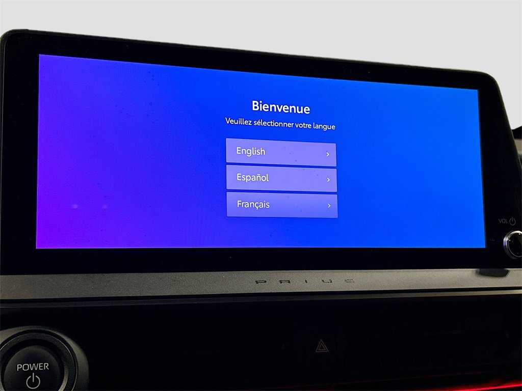 Used 2025 Toyota Prius Plug-In Hybrid image 12