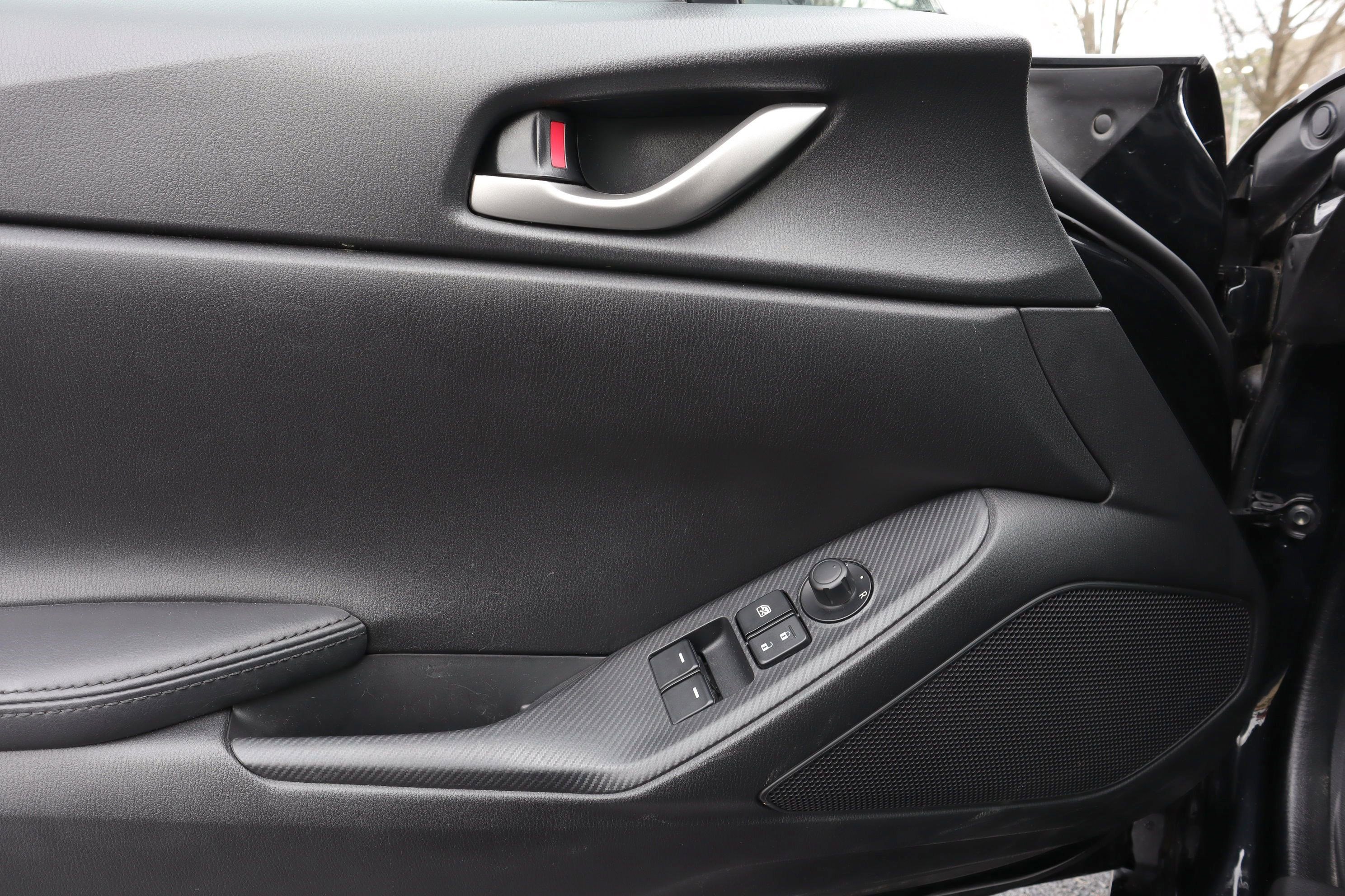 Used 2023 MAZDA MX-5 Miata Sport image 19