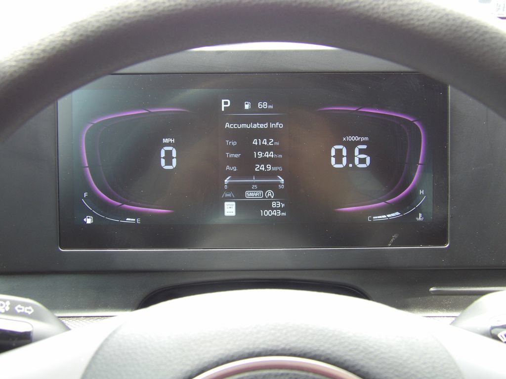 Used 2025 Kia Sportage LX FWD image 16