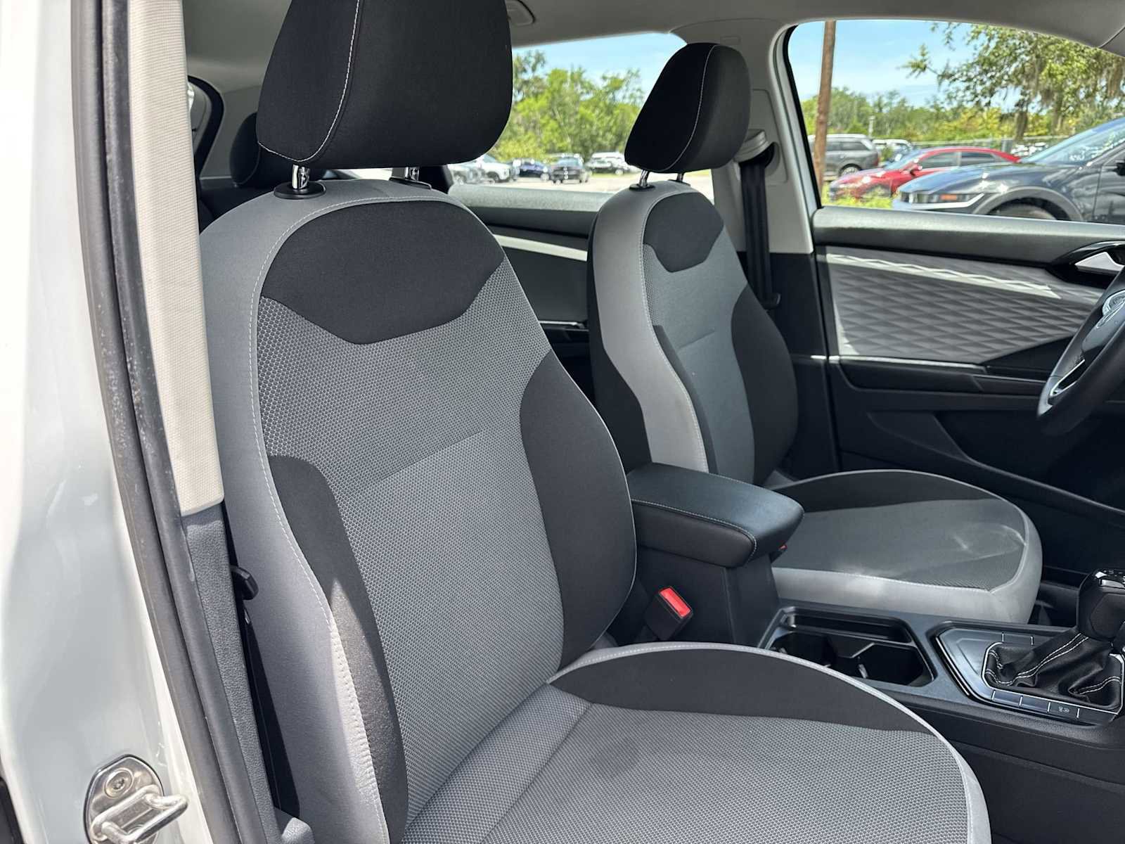 Certified 2023 Volkswagen Taos S FWD image 27