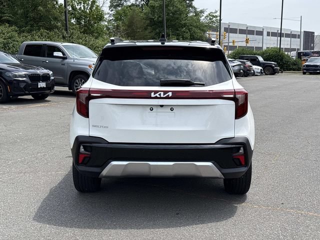 Used 2025 Kia Seltos S FWD image 3