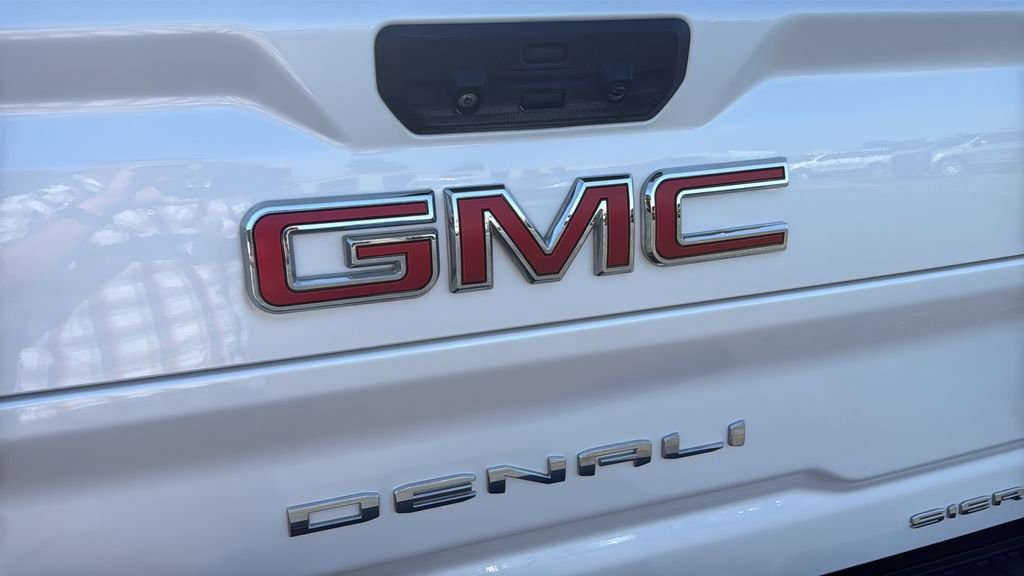 Used 2023 GMC Sierra 2500 Denali w/ Denali Ultimate Package AWD/4WD image 32