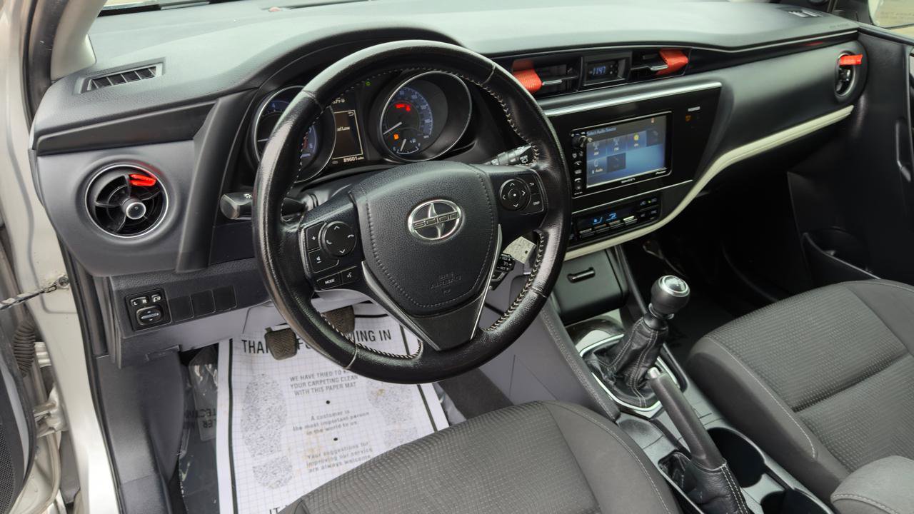 Used 2016 Scion iM image 31