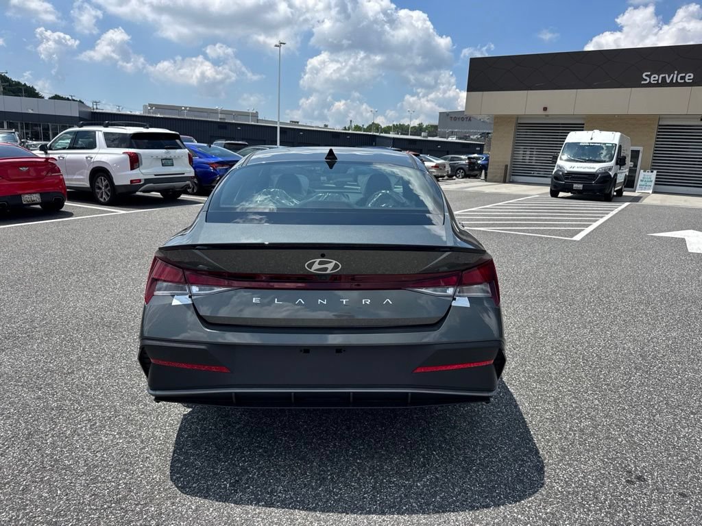 New 2026 Hyundai Elantra Sport FWD image 6