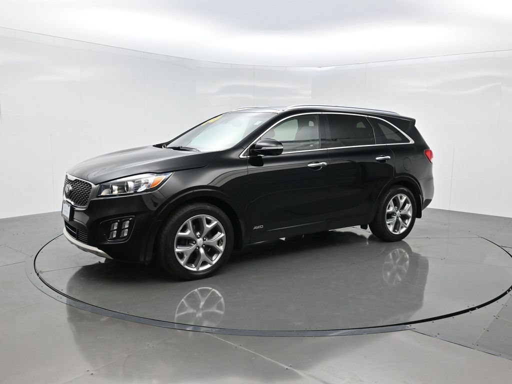 Used 2016 Kia Sorento SX w/ SXL Technology Package AWD/4WD image 2