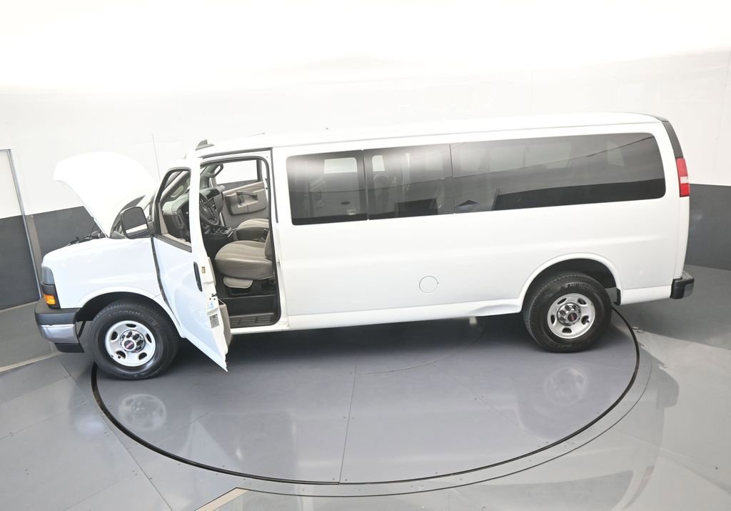 Used 2020 GMC Savana 3500 LT w/ LT Preferred Equipment Group image 59