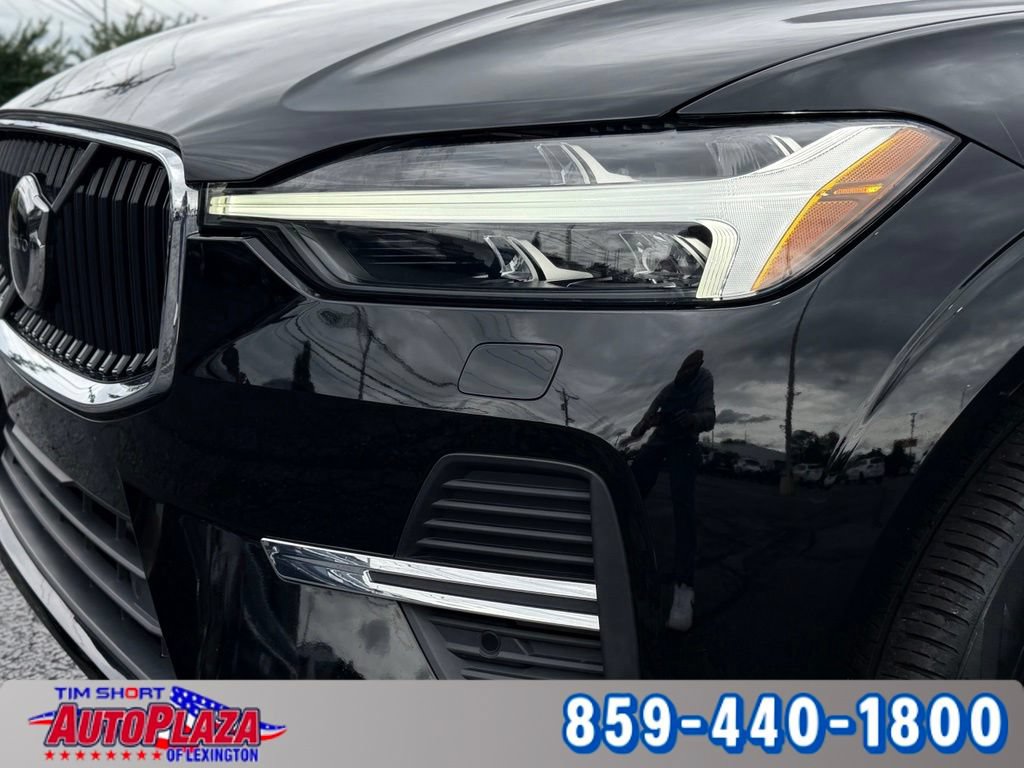 Used 2023 Volvo XC60 B5 Core w/ Climate Package AWD/4WD image 12
