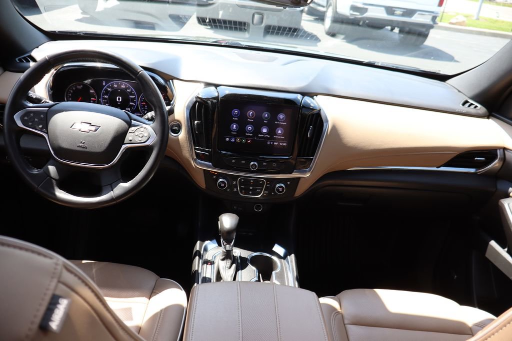 Used 2022 Chevrolet Traverse Premier AWD/4WD image 21