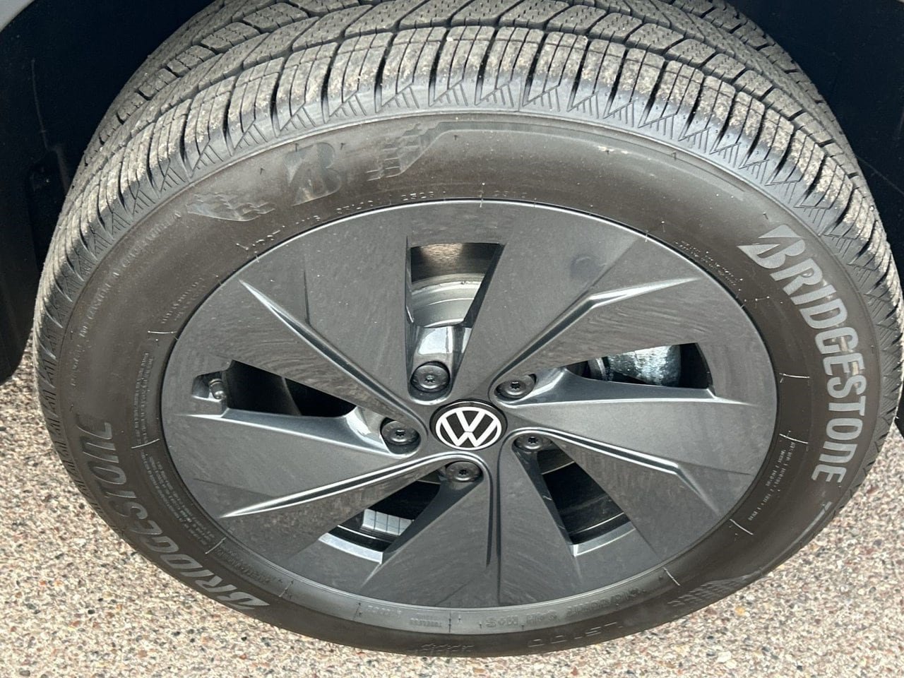 New 2027 Volkswagen Taos S FWD image 6