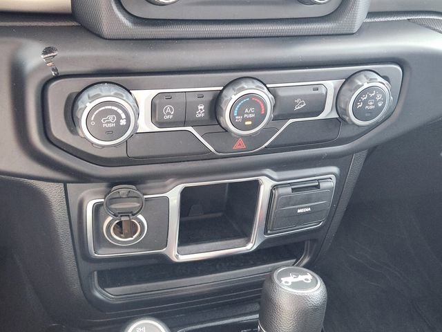 Used 2019 Jeep Wrangler Unlimited Sport image 19