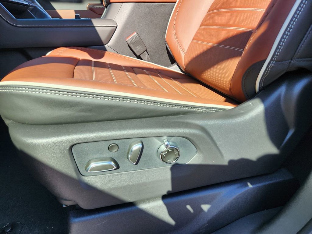 New 2026 GMC Sierra 3500 Denali Ultimate image 19