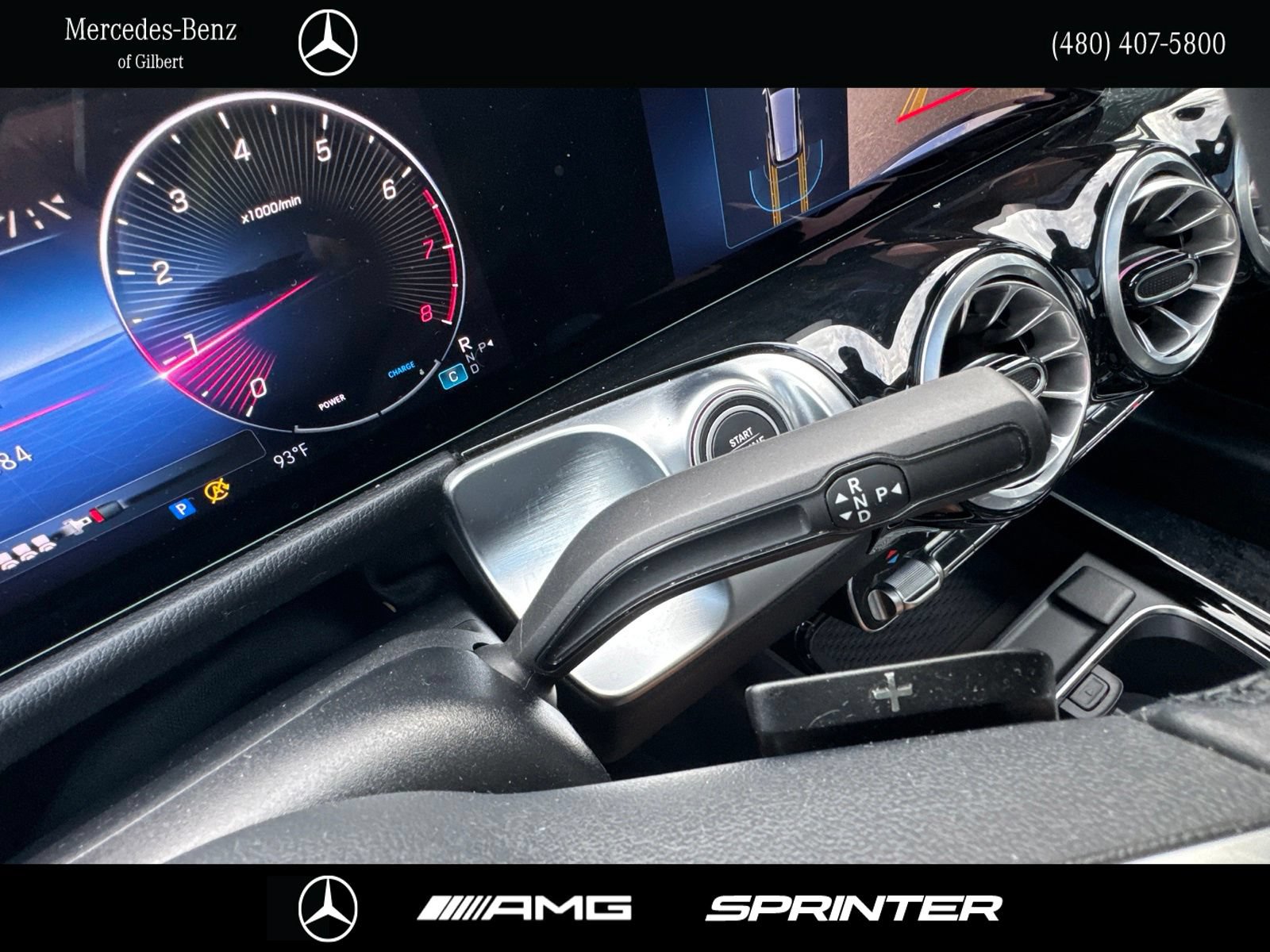 Used 2024 Mercedes-Benz GLB 250 image 32