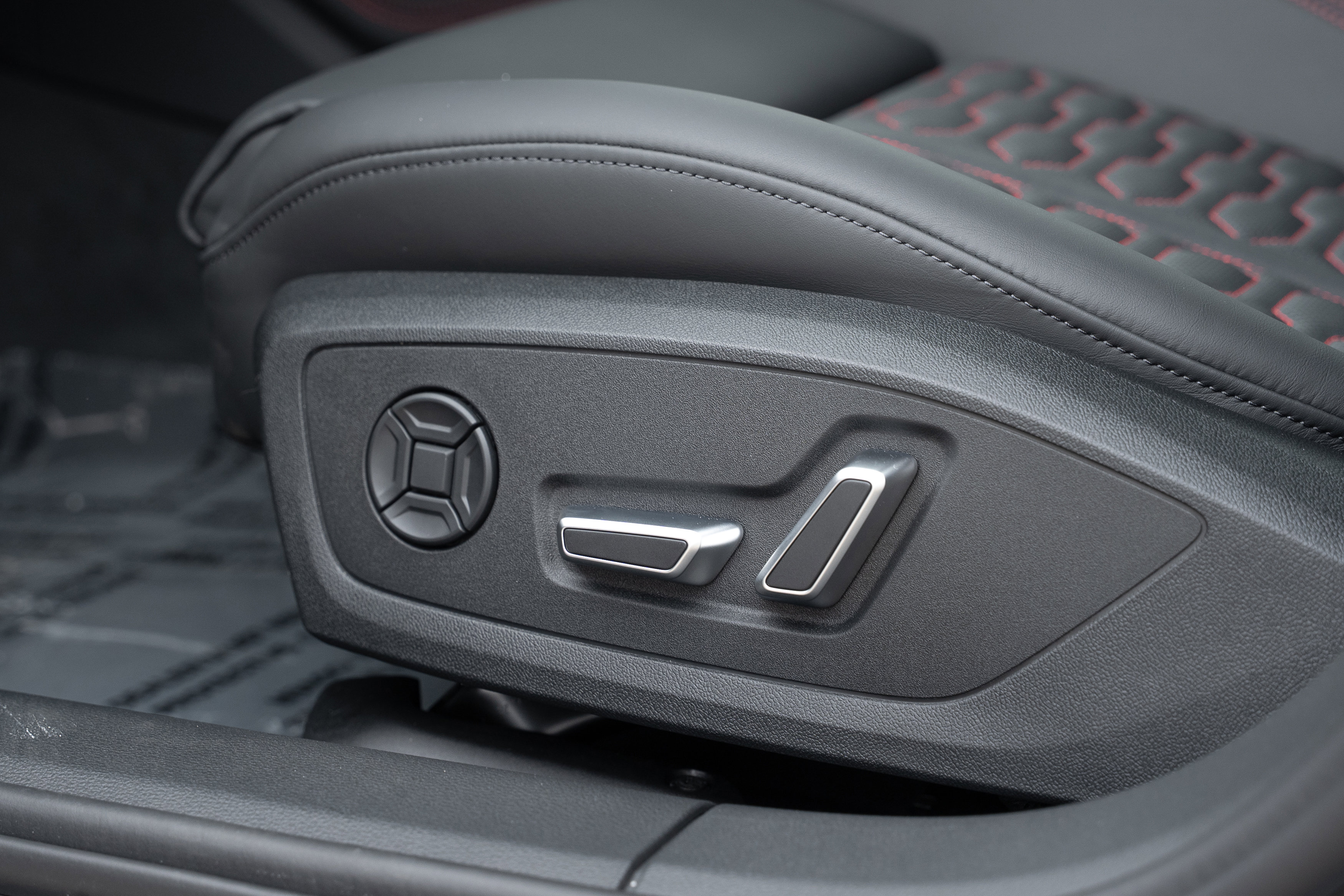 New 2026 Audi RS 6 performance image 26