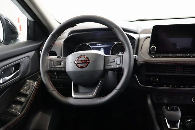 New 2026 Nissan Rogue SV AWD/4WD image 14