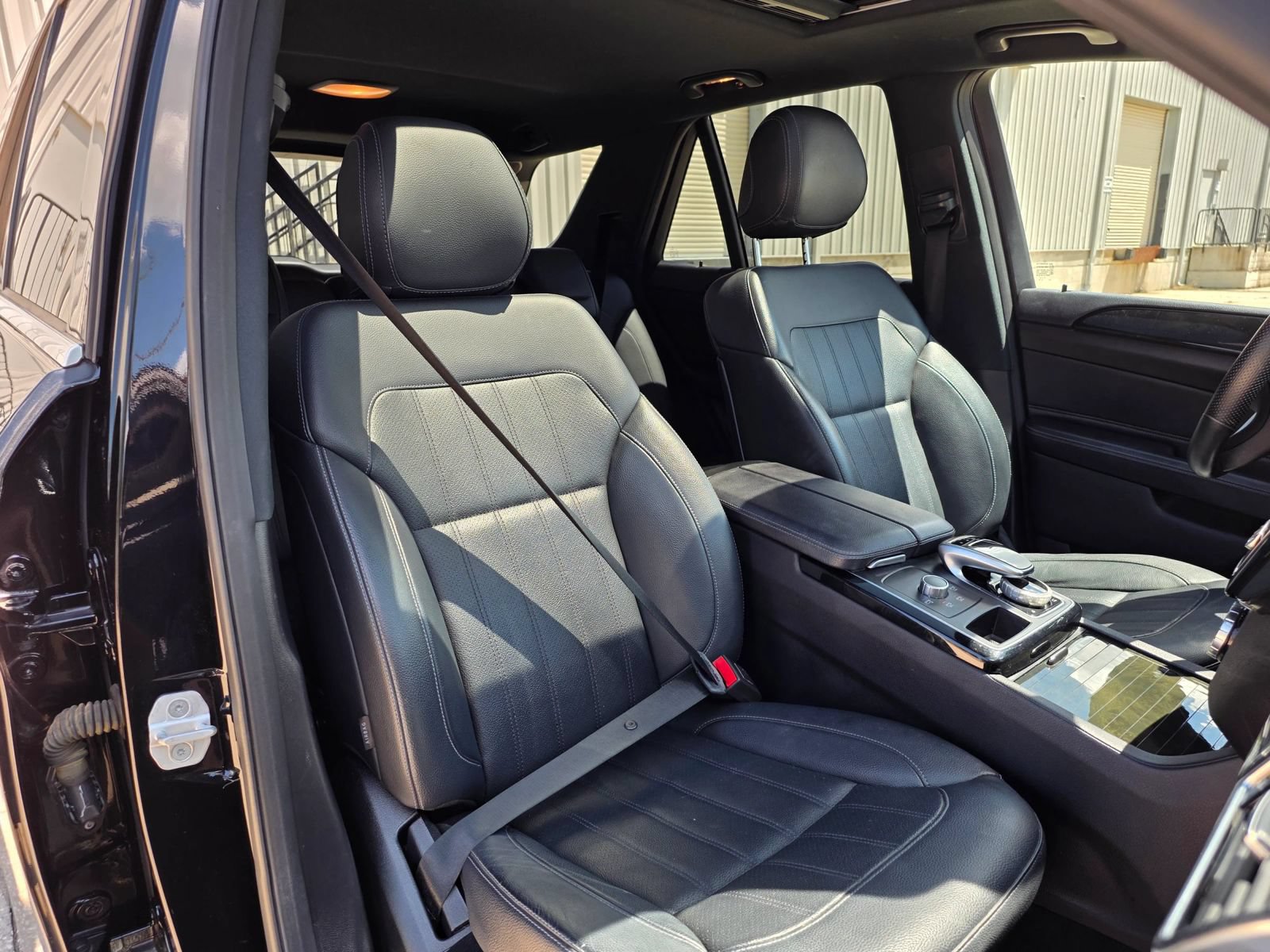 Used 2018 Mercedes-Benz GLE 350 image 27