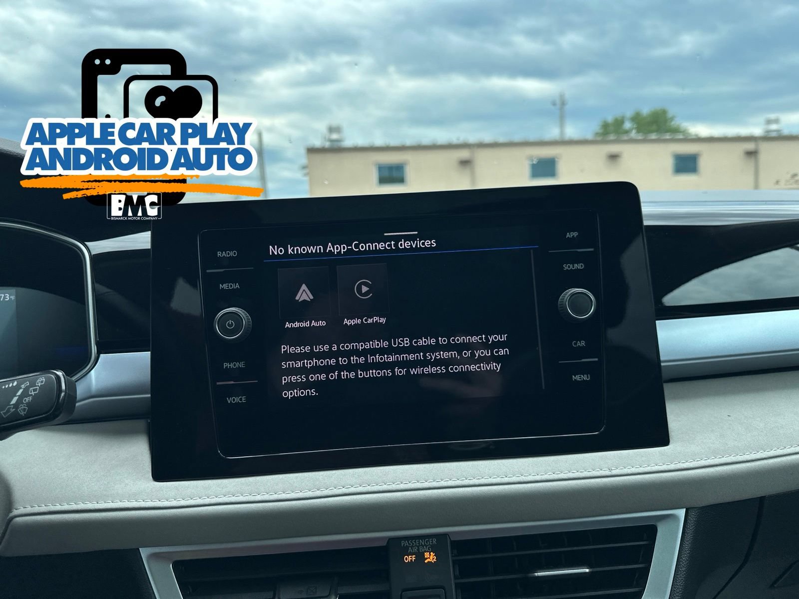 Certified 2025 Volkswagen Taos SE AWD/4WD image 55