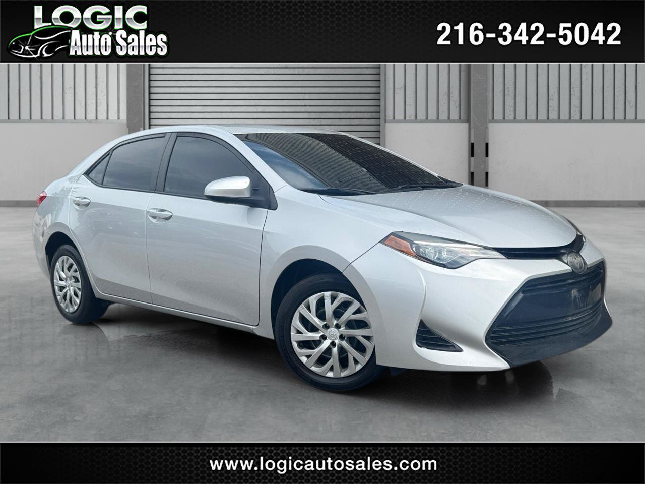 Used 2019 Toyota Corolla LE FWD image 1