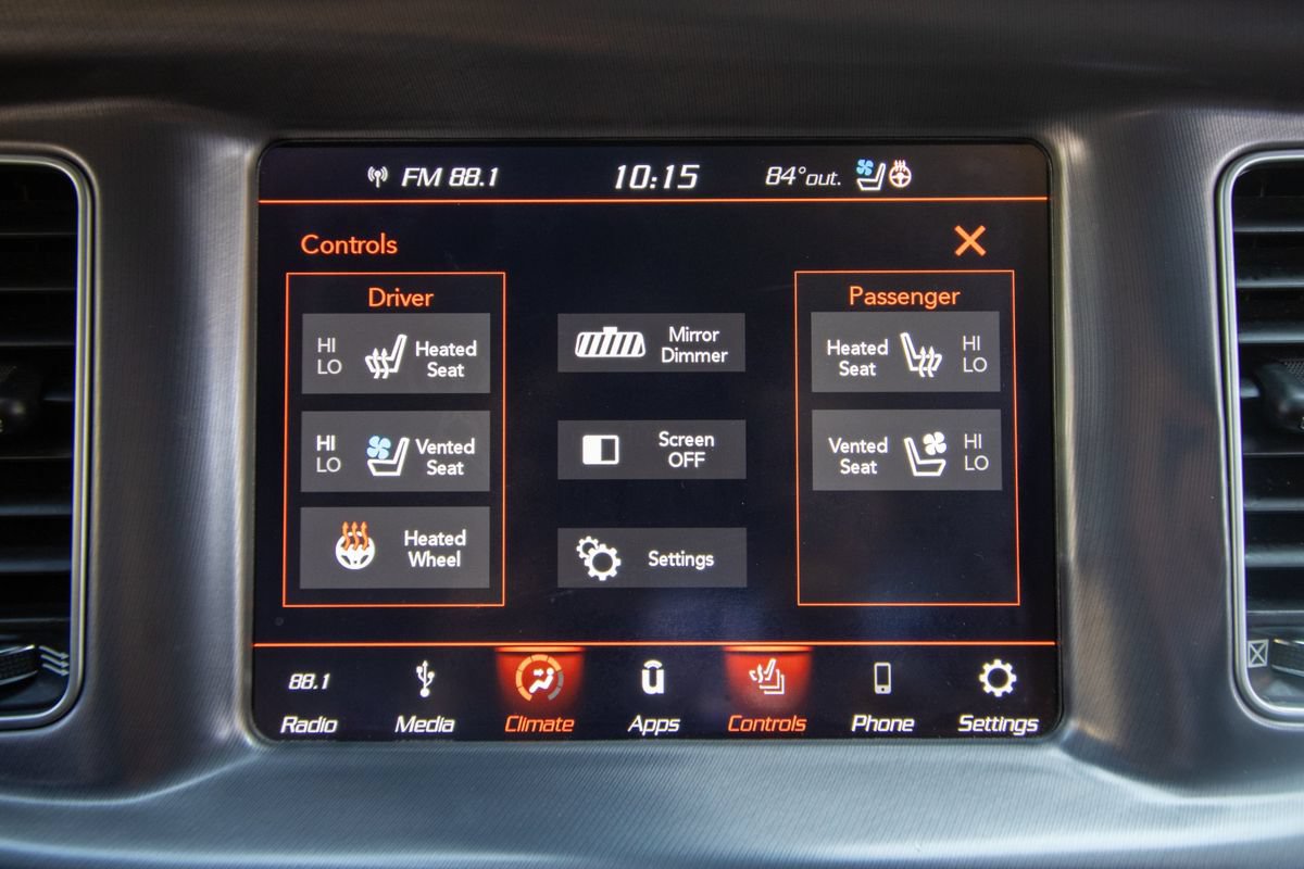 Used 2019 Dodge Charger Scat Pack w/ Technology Group RWD image 31