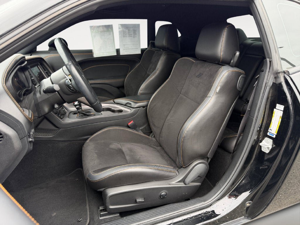 Used 2023 Dodge Challenger GT w/ Plus Package RWD image 7