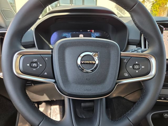 New 2026 Volvo XC40 B5 Core w/ Protection Package Premier AWD/4WD image 21