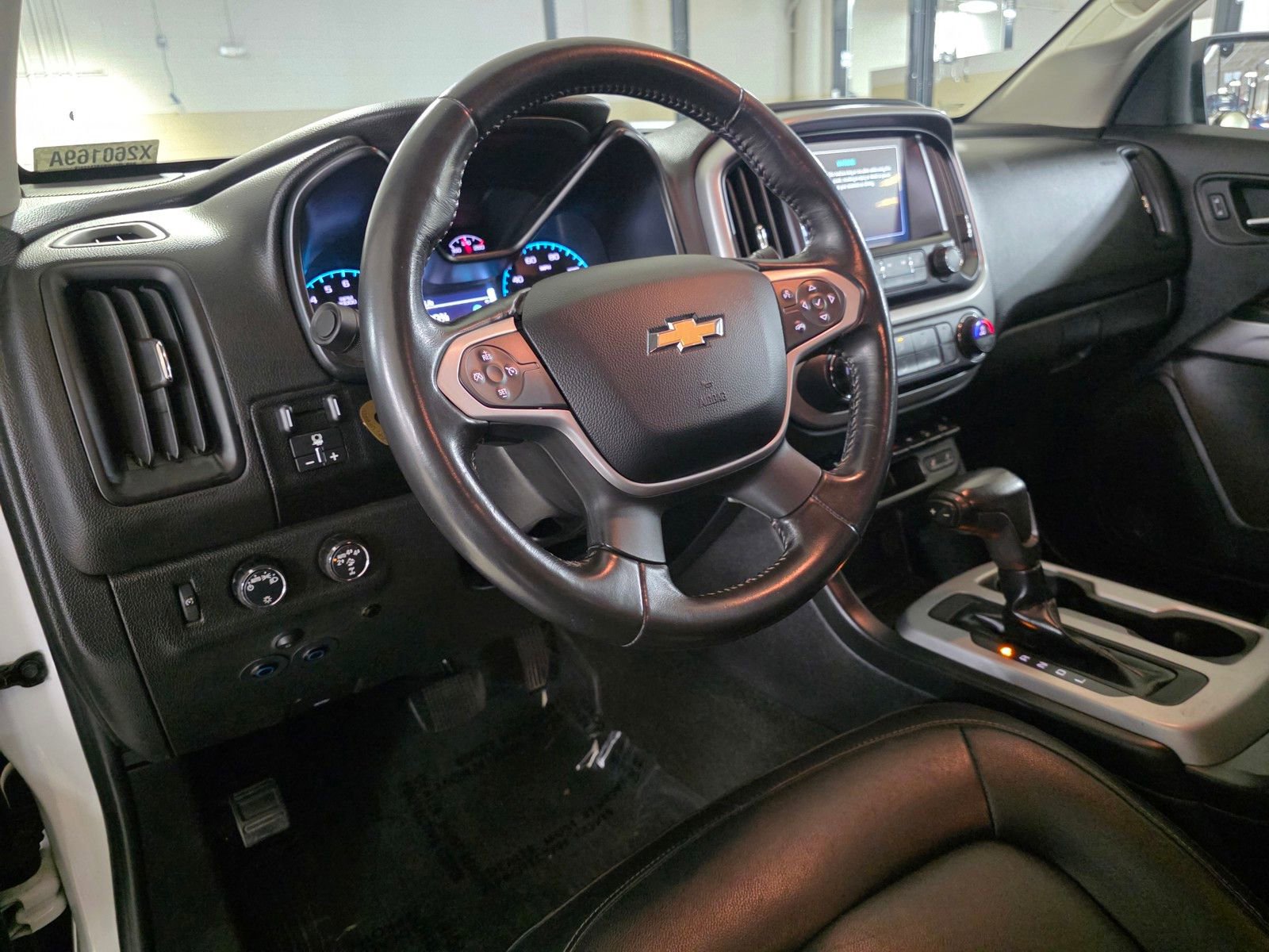 Used 2018 Chevrolet Colorado ZR2 AWD/4WD image 24