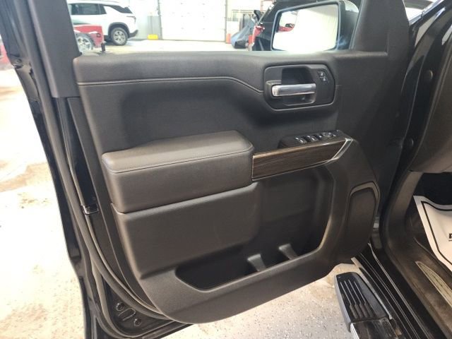 Used 2021 Chevrolet Silverado 1500 LT w/ Convenience Package II image 13