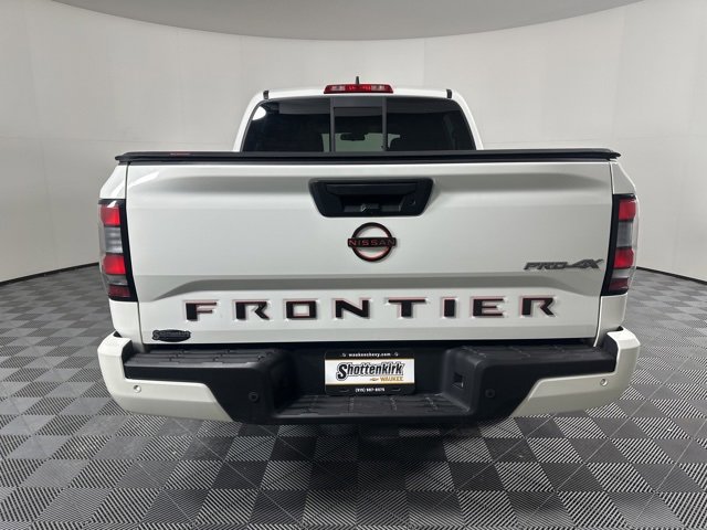 Used 2022 Nissan Frontier PRO-4X w/ Technology Package image 4