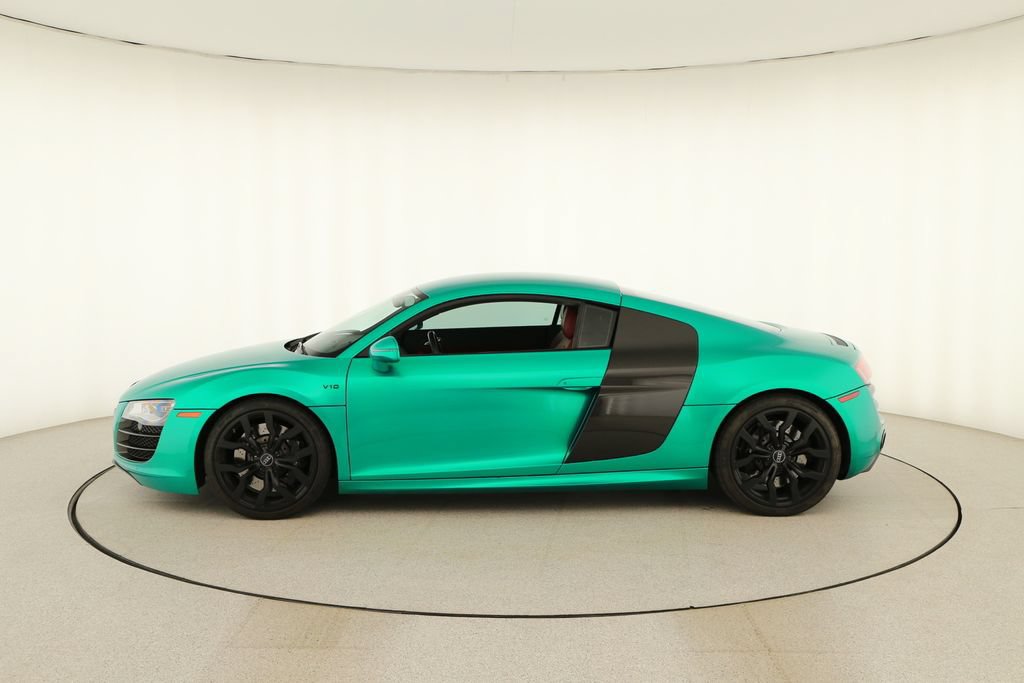 Used 2011 Audi R8 V10 AWD/4WD image 2