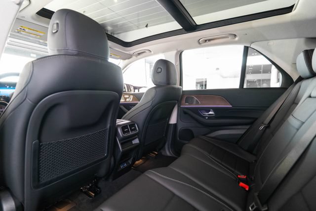 New 2026 Mercedes-Benz GLE 450 4MATIC image 12