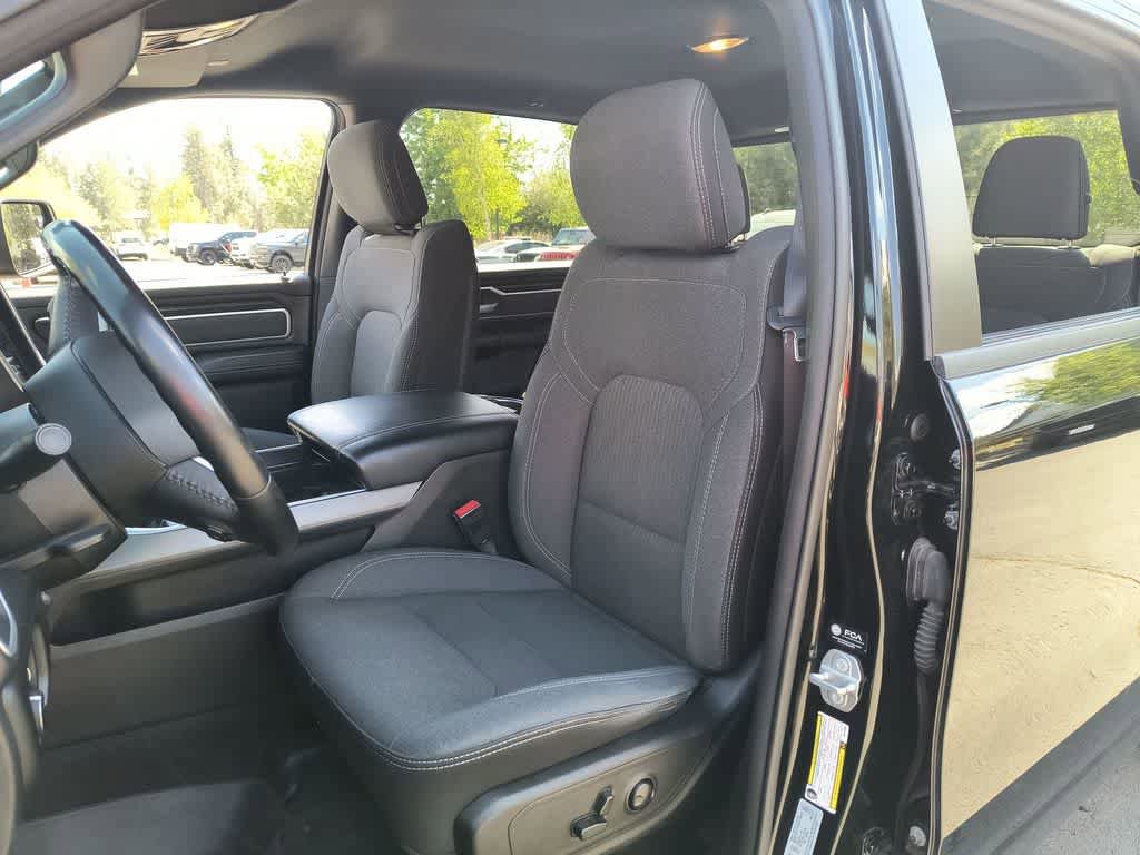 Used 2022 RAM 1500 Big Horn AWD/4WD image 11