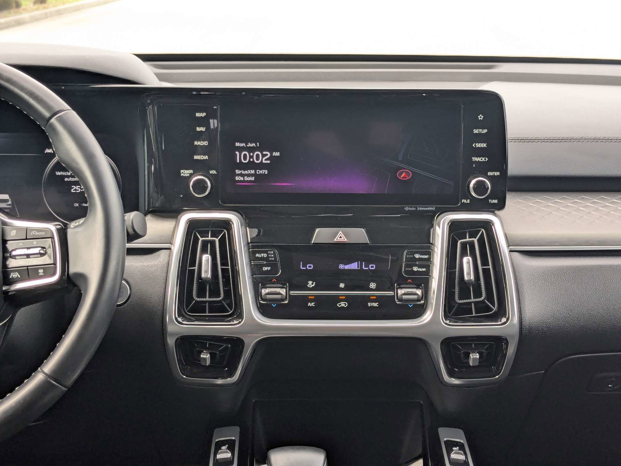 Certified 2023 Kia Sorento SX AWD/4WD image 21