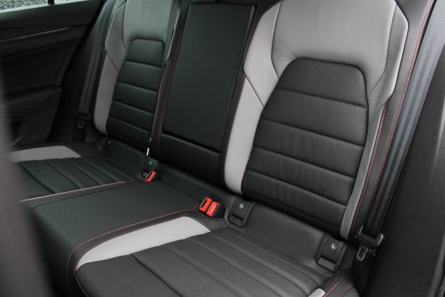 New 2026 Volkswagen GTI SE FWD image 6
